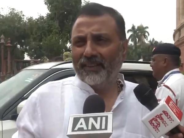 BJP MP Nishikant Dubey claims 18 Kanwariyas killed in Deoghar bus accident, offers condolences1